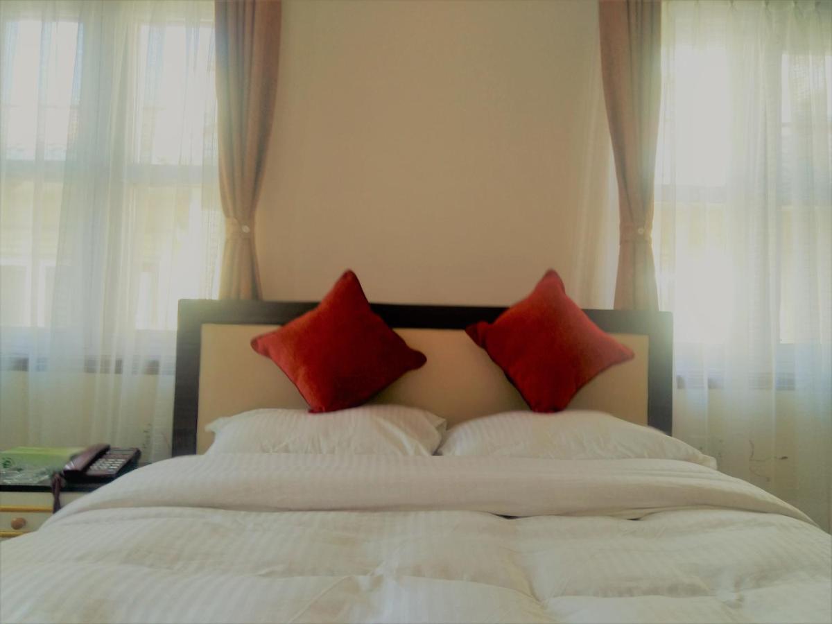 Hidden Leaf Bed & Breakfast Lalitpur Экстерьер фото