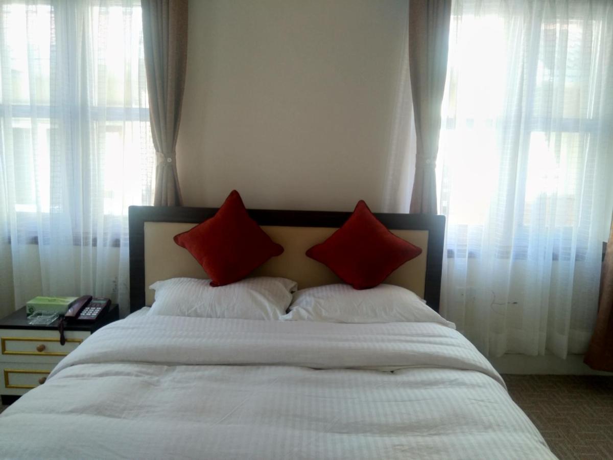 Hidden Leaf Bed & Breakfast Lalitpur Экстерьер фото